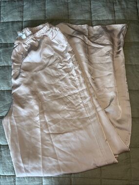 CAMI NYC Satin Wide Leg Pants Blush Pink Size Small Lined Pull-On Lounge Trouser